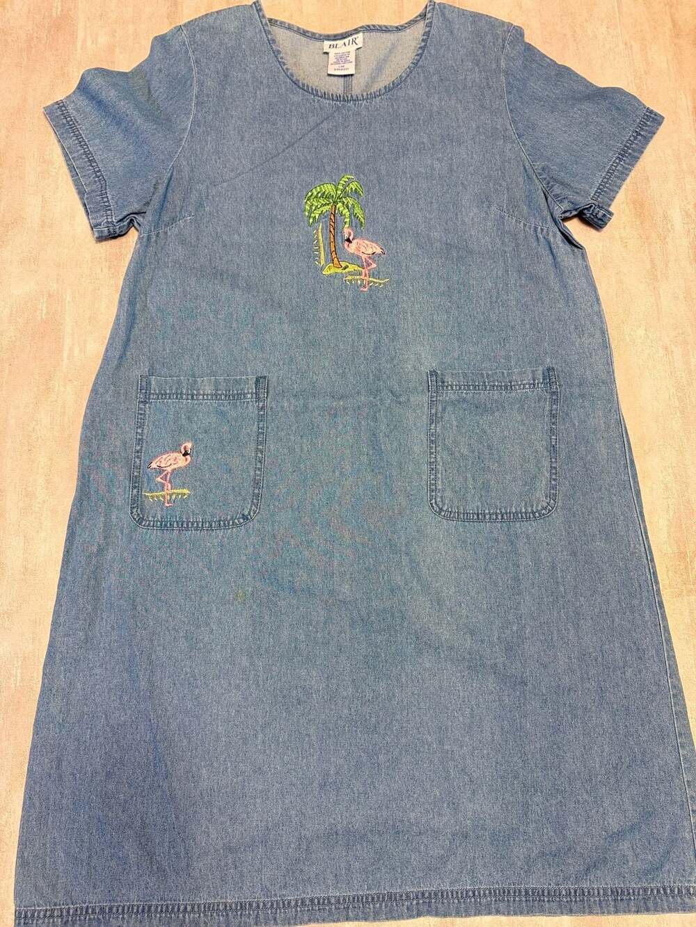 Women's Size Large Denim Embroidered Flamingo Palm Tree Shift Dress